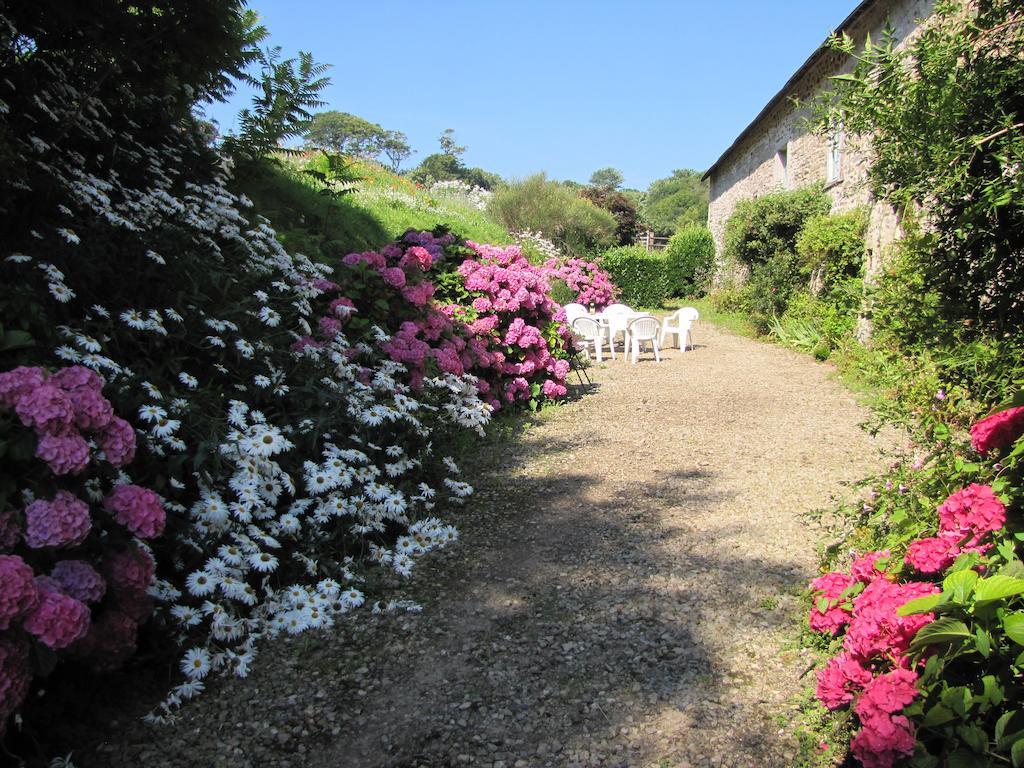 Gite De La Ferme De La Cour Crasville  Eksteriør bilde